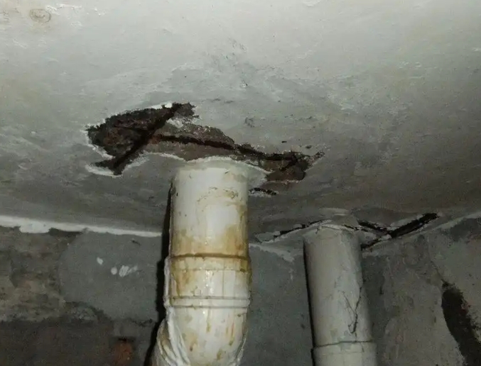 桥西卫生间漏水维修公司浅析桥西卫生间渗水维修的方法